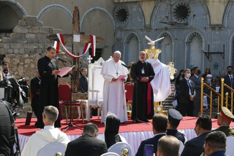 20210307T0000-POPE-IRAQ-CHRISTIANS-1166088-2-scaled-1